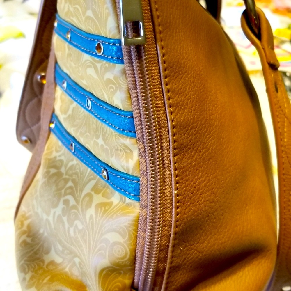 Purse - Picture 4 of 6